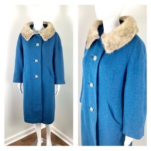 Vintage 1960s Aqua Blue Boucle Overcoat w/ Fur Collar by Rothmore -L to XL